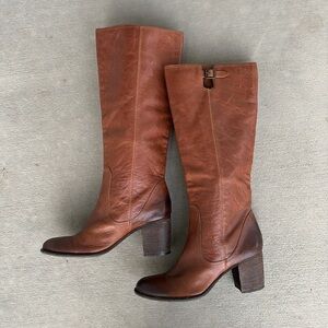Vince Camuto Gettila Leather Tall Boots Size 10B